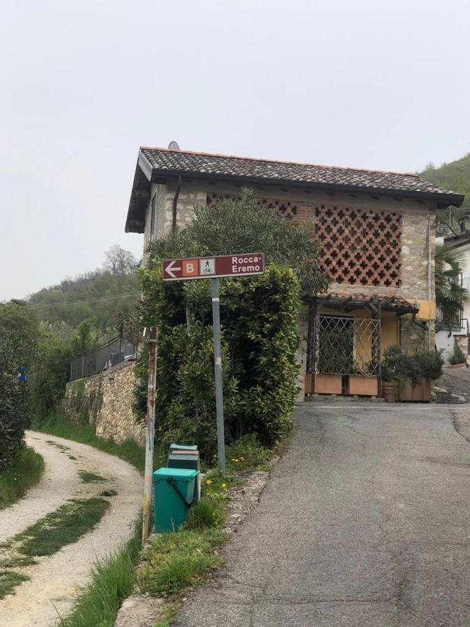 Il Nido Di Agnese Villa Garda  Exteriör bild